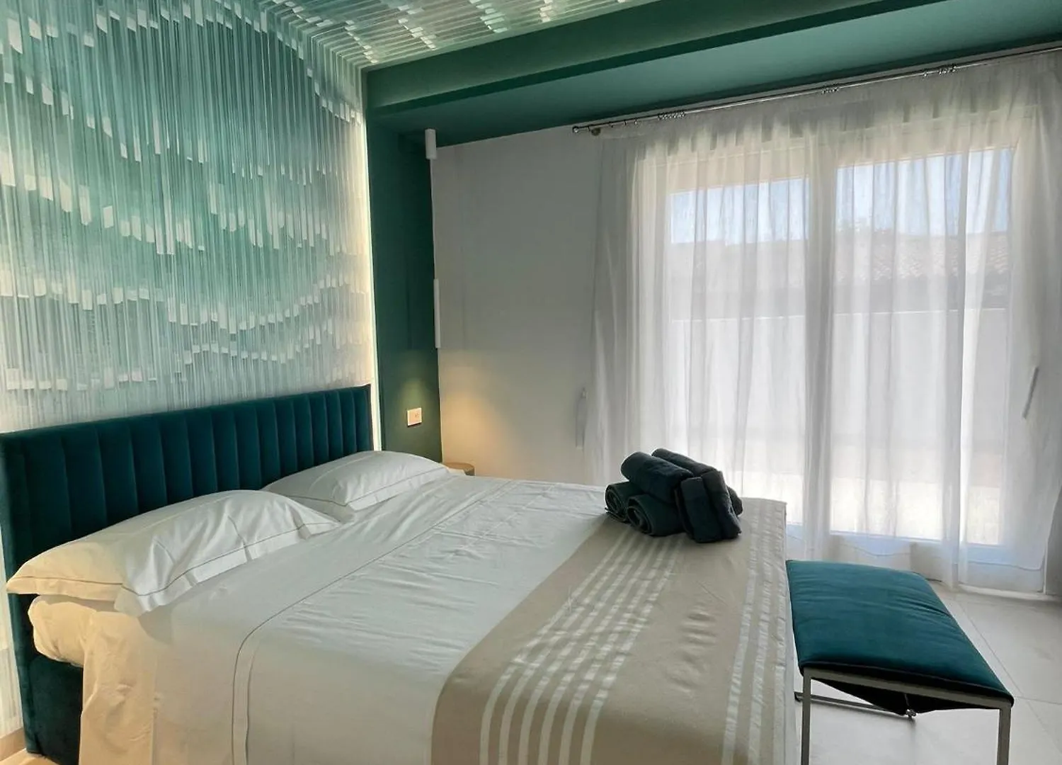 Villa Est San Teodoro  Penzion