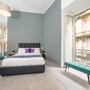 Bovio Boutique , Napoli Italia