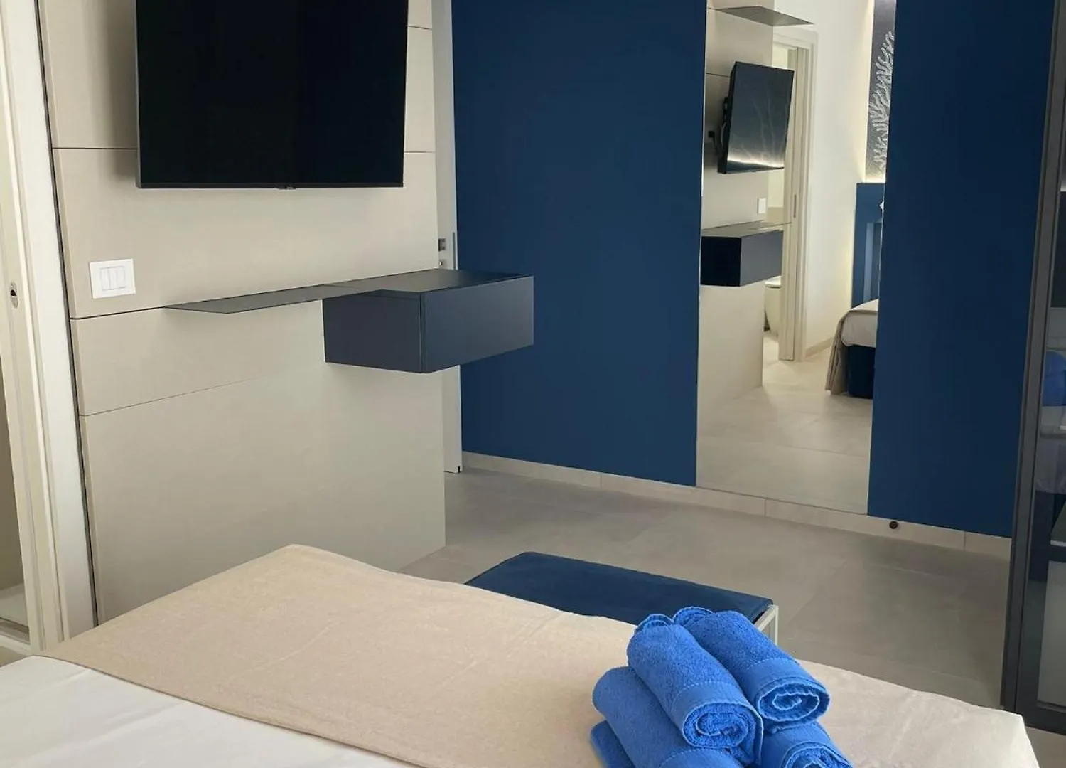 Villa Est San Teodoro  Affittacamere